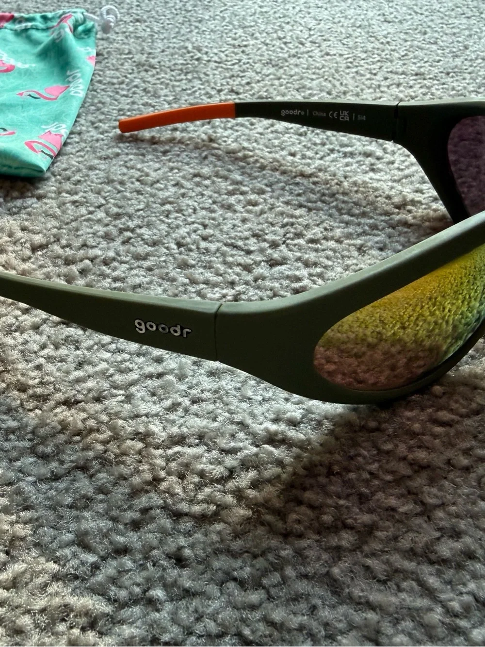 Men’s Goodr Bug G sunglasses - Green/orange